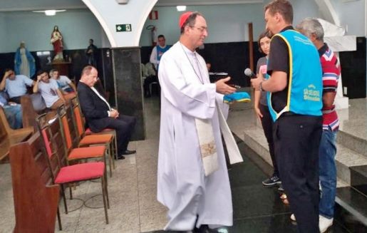 Presidente da CNBB, cardeal Sergio da Rocha, visita familiares de vítimas de Brumadinho (MG)